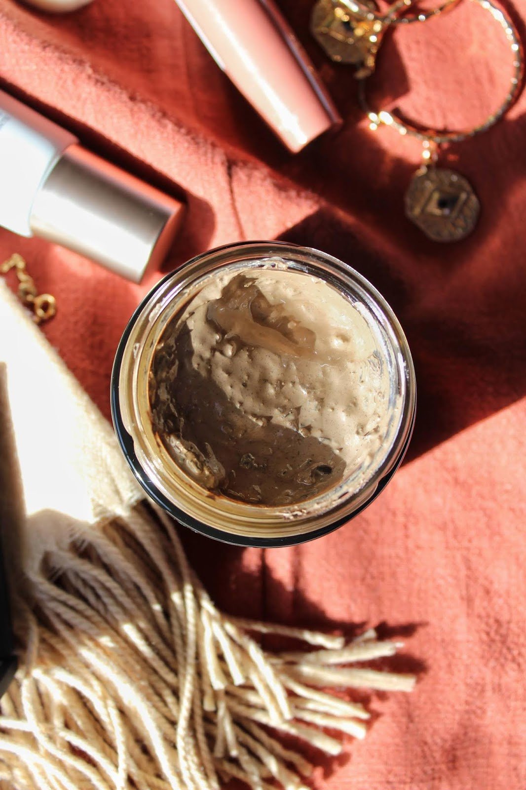 The Body Shop Himalayan Charcoal Purifying Glow Mask