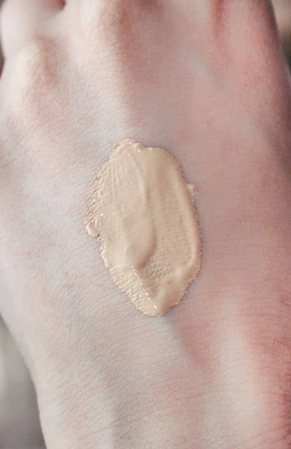L'Oreal True Match Foundation swatch