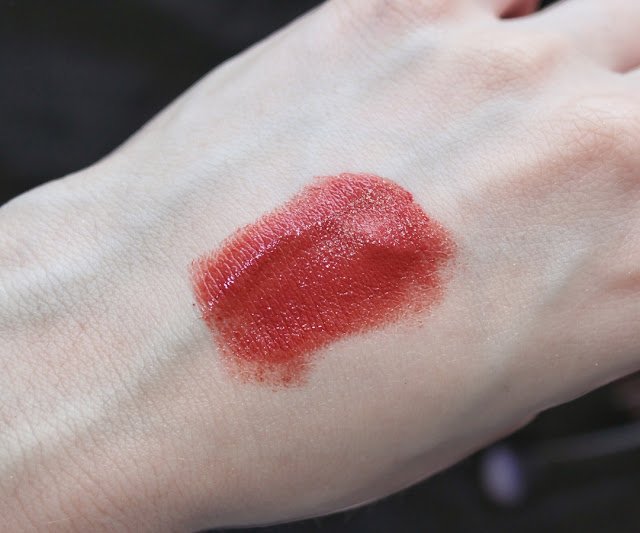 Nude By Nature Garnet